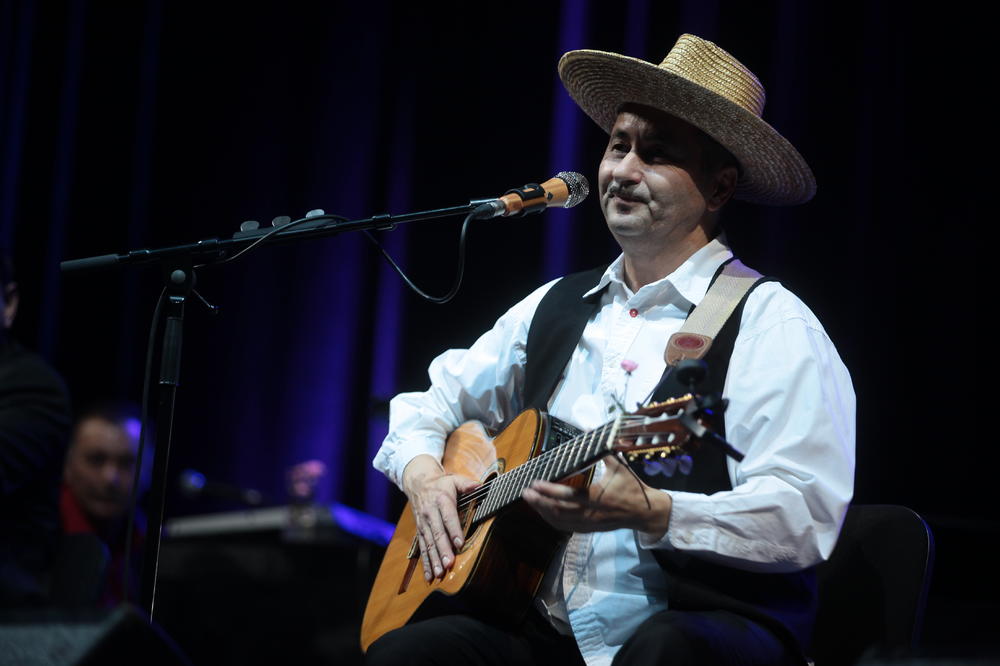 CEO ŽIVOT STE POGREŠNO IZGOVARALI IME GRUPE GARAVI SOKAK: Ovim člankom ćemo vam srušiti ŽIVOTNU ILUZIJU! (FOTO)