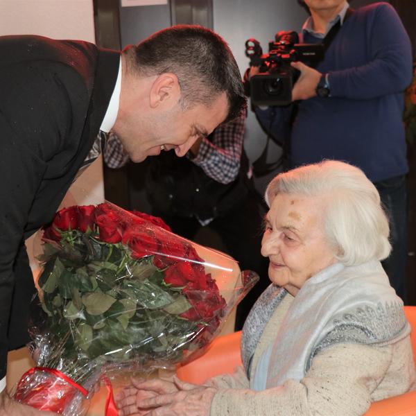 MINISTAR ĐORĐEVIĆ: Stanje u gerontološkim centrima stabilno, uskoro slede nova ZAPOŠLJAVANJA radi RASTEREĆENJA