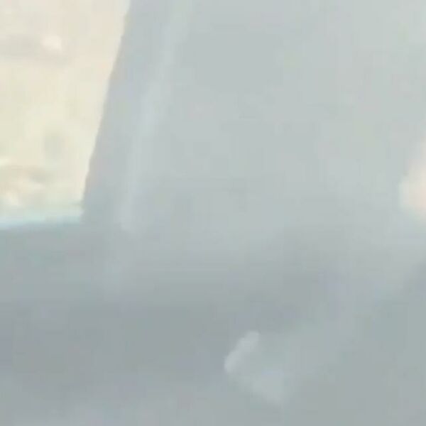 PRUŽALA MU ORALNI SE*S, PA SE ZAKUCALI U KAMION: Policija ih nahvatala kao od MAJKE ROĐENE (FOTO)