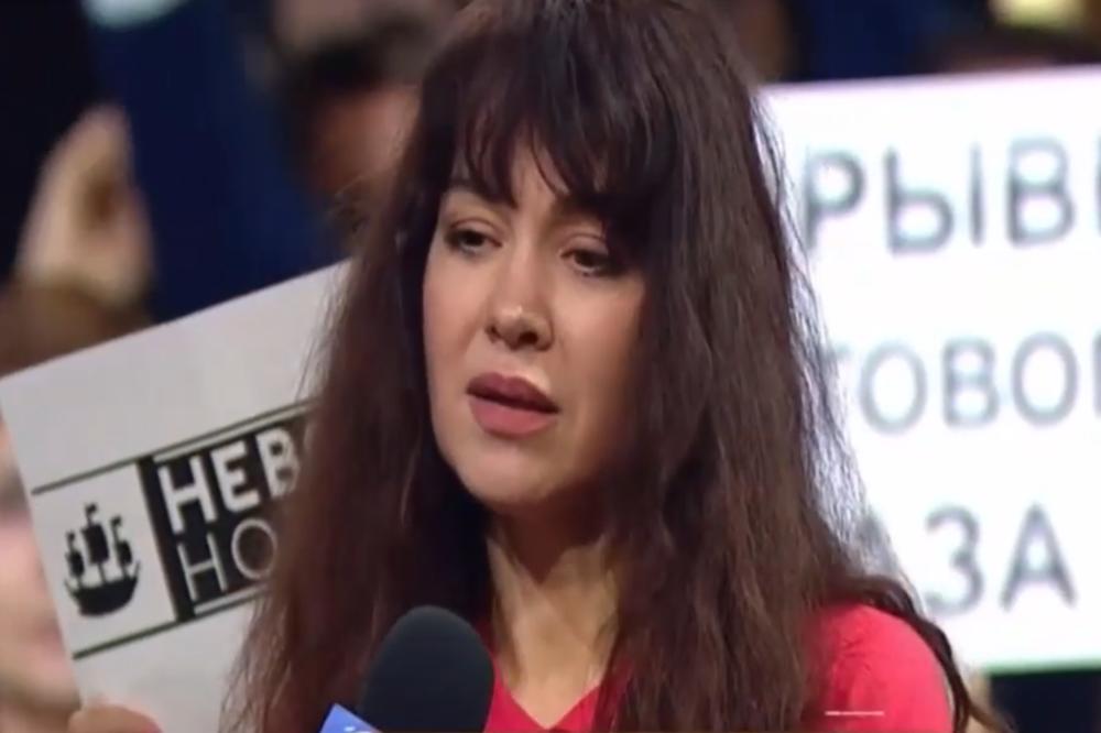 NOVINARKA DOBILA OTKAZ JER JE POSTAVILA NEZGODNO PITANJE PUTINU: Skandal u Rusiji (VIDEO)