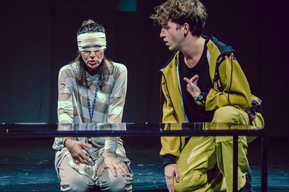 Premijera predstave "Raw Play – igra sa šest života" u Bitef teatru 27.12.