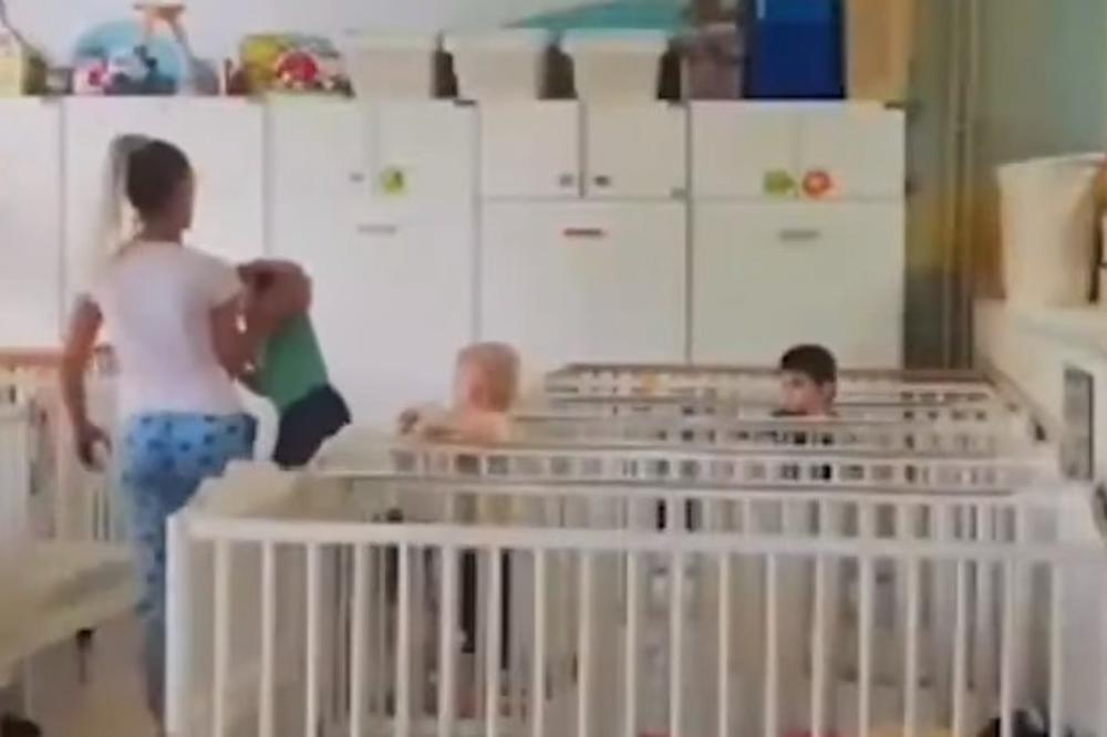 ODLOŽENO SUĐENJE BIVŠOJ VASPITAČICI IZ ZVEČANSKE: Danas je trebalo da svedoči žena koja je snimila kako BACA DETE!