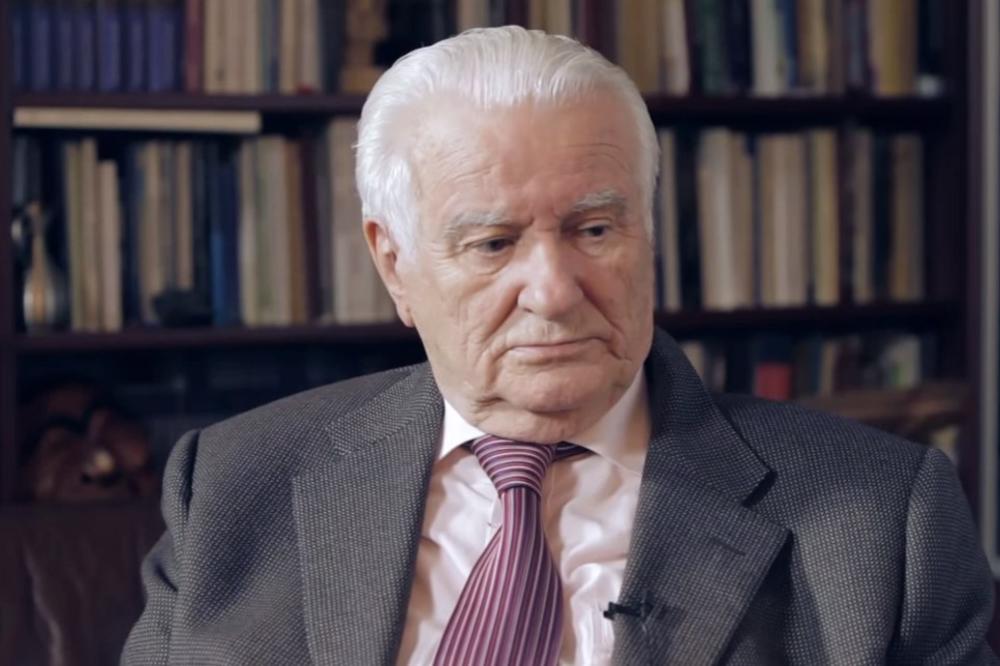Kao gimnazijalac bio na Golom otoku, imao je buran život, nema šta nije preživeo: Ko je bio Dragoljub Mićunović?