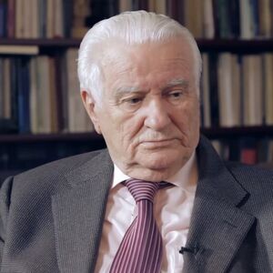 Kao gimnazijalac bio na Golom otoku, imao je buran život, nema šta nije preživeo: Ko je bio Dragoljub Mićunović?