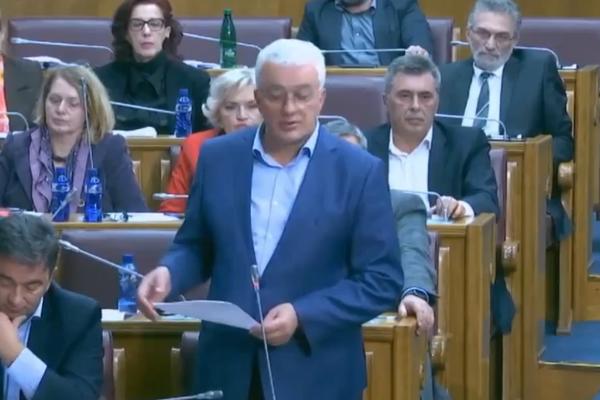 RAČUNAJTE NA NAJGORE, OVO NEĆE DOBRO PROĆI: Mandić zagrmeo u SKUPŠTINI! (VIDEO)
