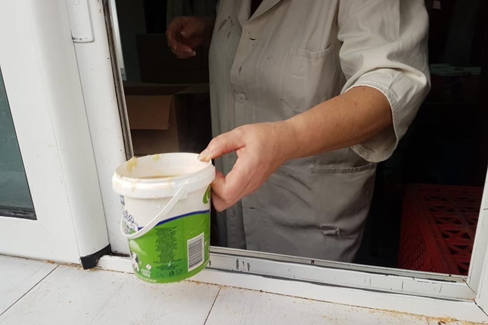 "BIO SAM I KONOBAR I GRAĐEVINAR": Ratko preživljava sa 170 evra mesečno! Ne veruju mu dok ne čuju i kako