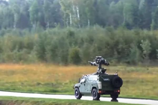 VOJNI DŽIP SA MITRALJEZOM: Ovaj mali UBICA uteruje strah u kosti NATO i američkim vojnicima