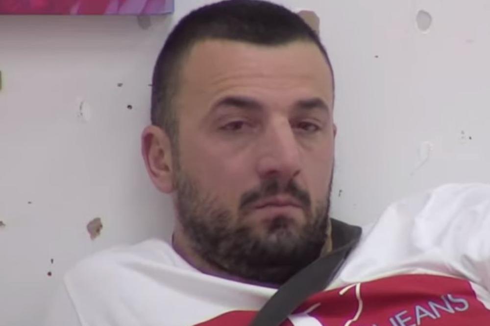 TOMOVIĆU NI ZADRUGARI NISU POVEROVALI DA MU JE ONO DEVOJKA?! Opet se potegla priča o Dragani Mitar!