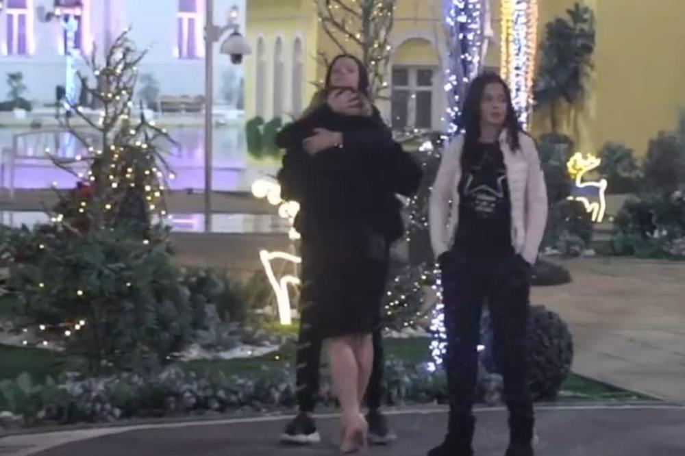 PLAKALA I KUKALA, UMEŠALA SE DUŠICA: Milica Kemez jedina nije dobila čestitku! (VIDEO)