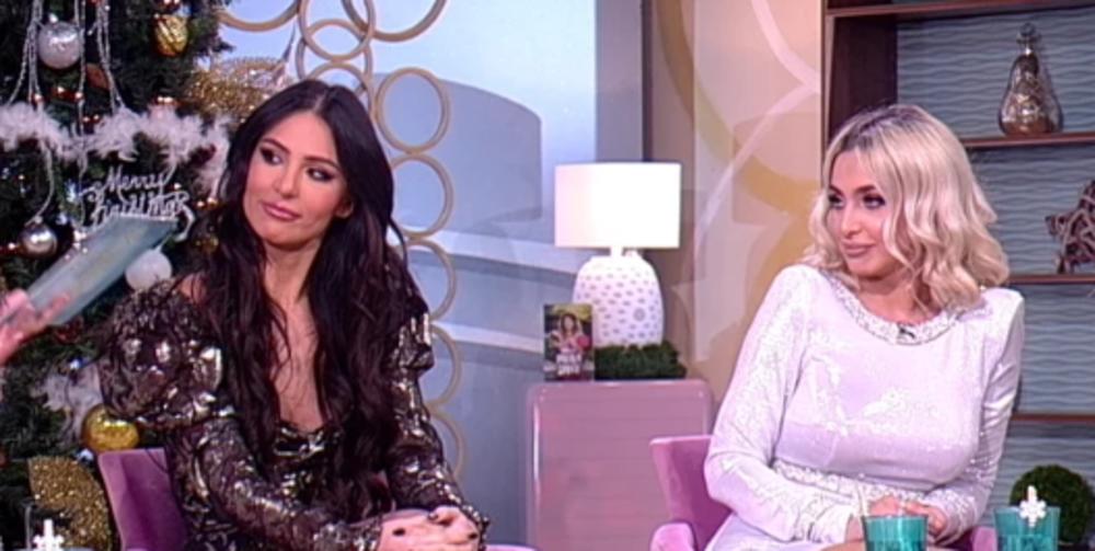 Anastasija Ražnatović, Maja Berović