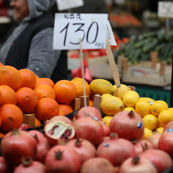 DOSTAVA ROBE OD PROIZVOĐAČA POSREDSTVOM GRADSKIH PIJACA: Vesić objasnio kako će sve funkcionisati