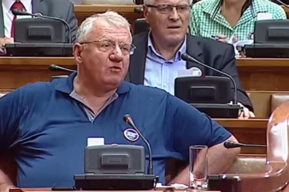 TOMA, ŠEŠELJ I EKIPA! Ko je sve u našoj istoriji od političara štrajkovao glađu i zašto?