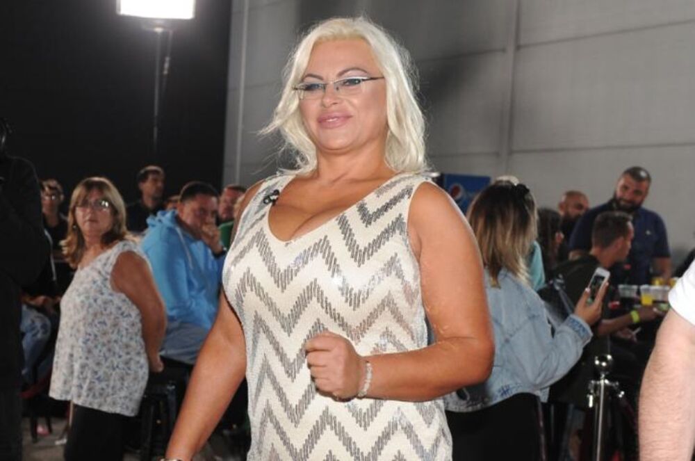 Neposredno nakon diskvalifikacije njene ćerke Miljane Kulić, koja televiziji 'Pink' duguje 100 hiljada evra.