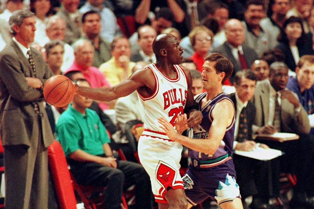 SIGURNO NISTE ZNALI DA JE DŽORDAN IGRAO ZA OVAJ EVROPSKI KLUB: Odmah je polomio tablu posle moćnog zakucavanja!