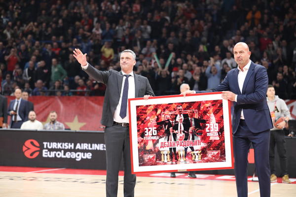 ZVEZDA DAROVALA BIVŠE CRVENO-BELE: Ispoštovani su zbog svega što su doneli klubu!