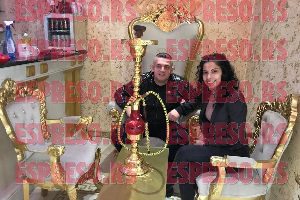 ŠENKI VERSAĆE ZA ESPRESO: Uputio je jednu MNOGO JAKU PORUKU SVIM SRPKINJAMA! (FOTO)