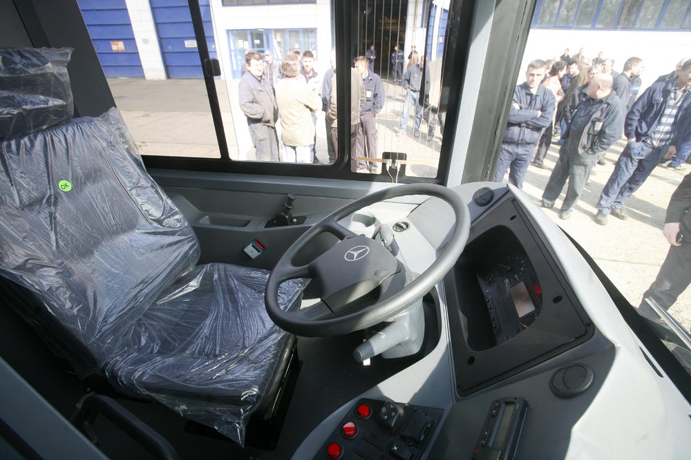 KINEZI JEDINI SPAS ZA IKARBUS: ČUVENA ZEMUNSKA FABRIKA autobusa u problemima, KASNE IM PO 3 PLATE