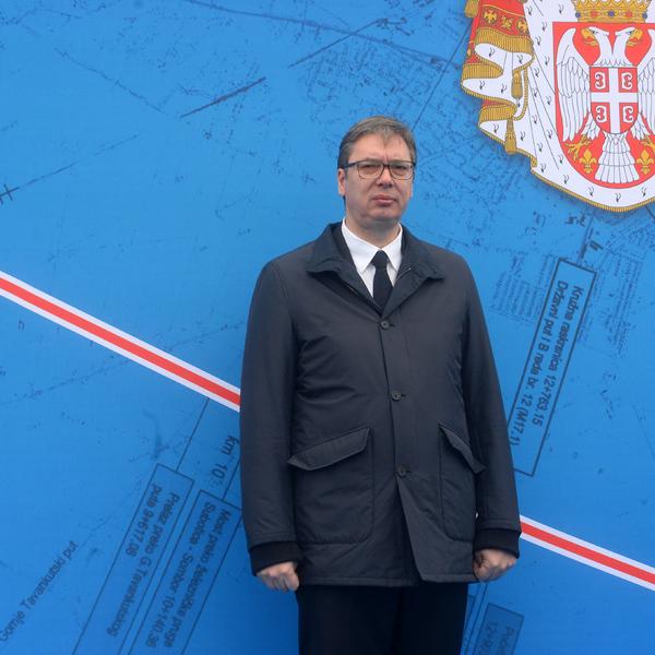 PENZIONERE I NEZAPOSLENE USKORO ČEKAJU POSEBNI VAUČERI: Predsednik otkrio o čemu se radi!