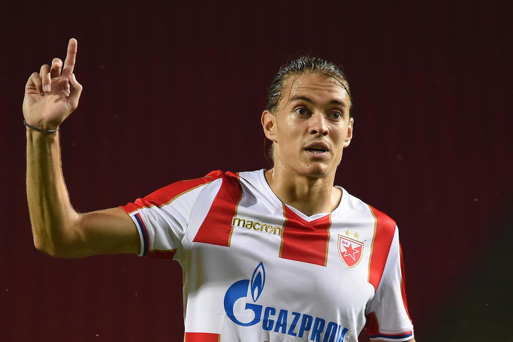 HAJDIN SE VRATIO U ZVEZDU: Jedan od najboljih bekova u Srbiji traži šansu kod Stankovića!