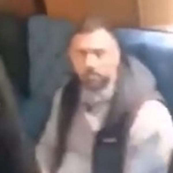 ISPLIVAO NOVI SNIMAK: Rade Petrović okružen Grobarima koji su javno zapretili Kimiju!