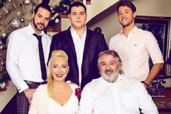 ČIM BRENA ODE NA NASTUP ORGANIZUJU SE BAHANALIJE: Evo šta se dešava iza zidina luksuzne vile, komšije NE SPAVAJU!