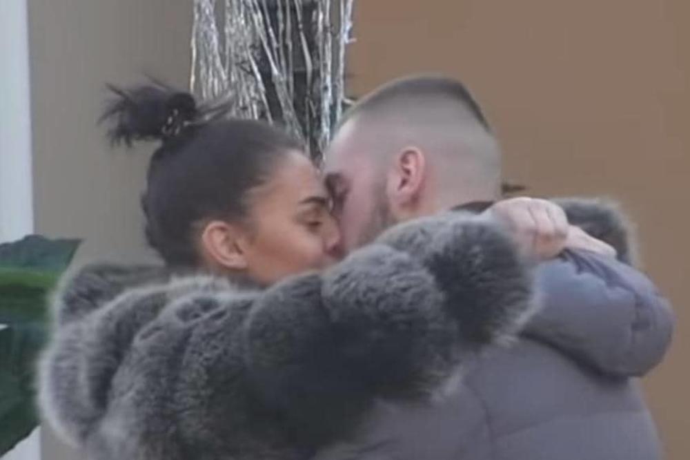 OGLASIO SE I MENSUROV BRAT ZBOG VEZE SA MINOM VRBAŠKI! Evo šta porodica kaže za njenu PROŠLOST!