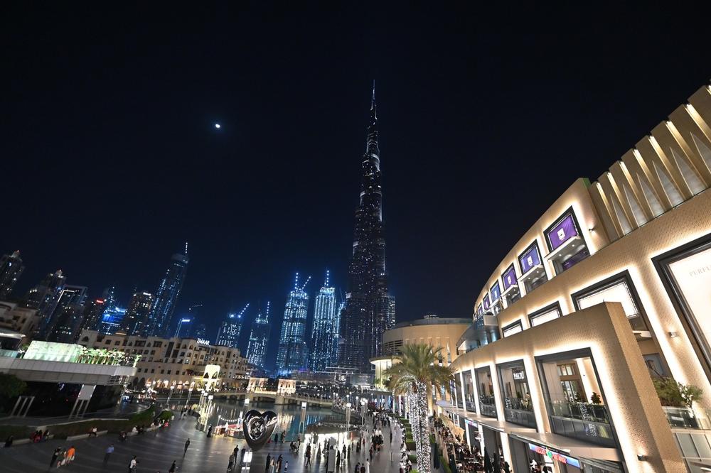 VEŠTAČKOM KIŠOM PROTIV VRELINE I TEMPERATURA DO 50 STEPENI: Dubai primenjuje komplikovanu tehnologiju! (VIDEO)