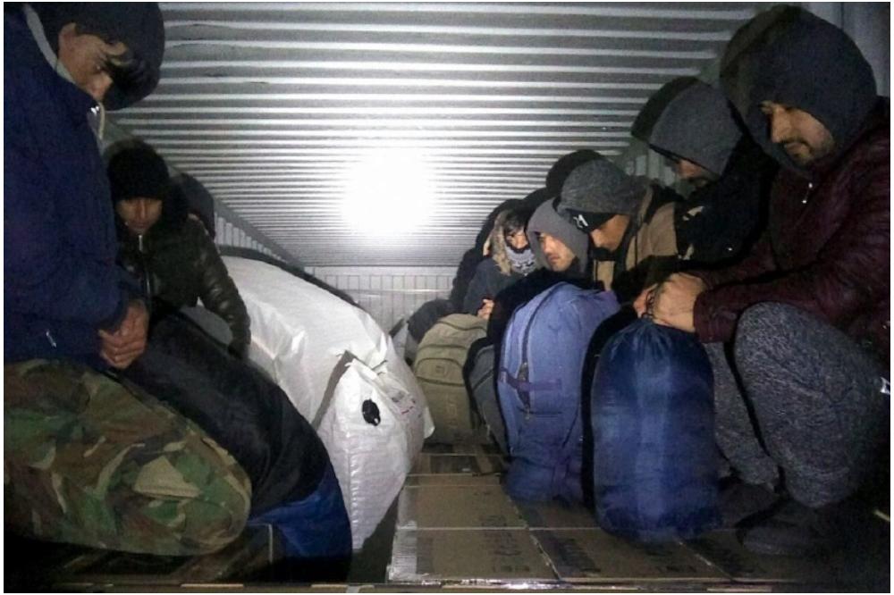 MIGRANTI NISU VIŠE NA KELEBIJI: Poznato gde su odvezeni!