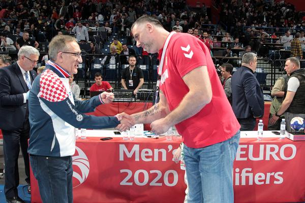 HRVATE DESETKOVALE POVREDE: Červar traži da se ozbiljno shvati meč sa Srbijom na EP!