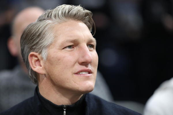 ŠVAJNŠTAJGER DOŠAO U ARENU: Legendarni nemački fudbaler uz Partizan protiv Virtusa!