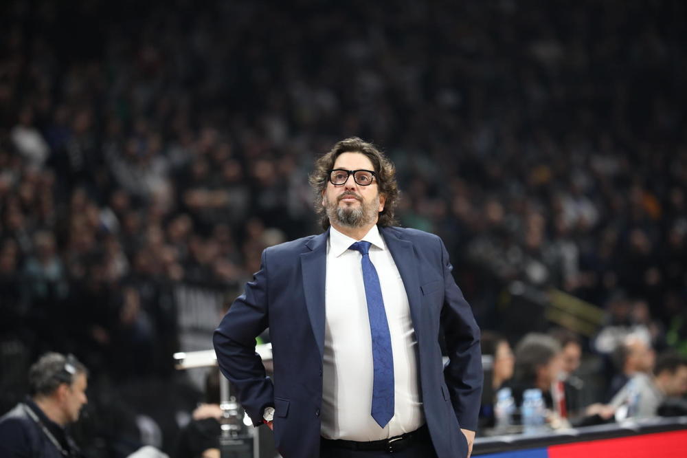 DOSAD NEVIĐENA KONFERENCIJE ANDREE TRINKIJERIJA: Ovo nikada pre nije uradio!