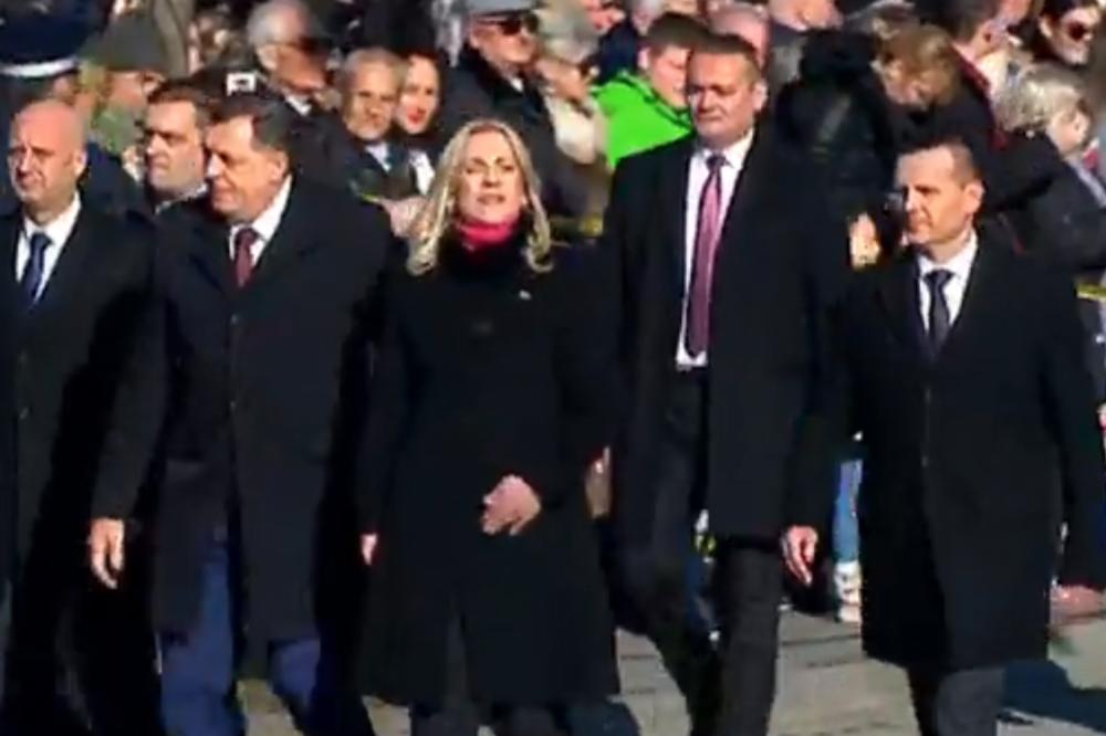 REPUBLIKA SRPSKA SLAVI! Veliki defile završen, orila se PESMA PONOSA (VIDEO)