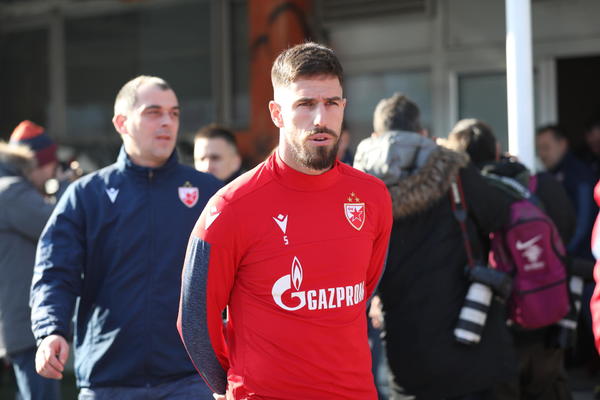 KINEZI DAJU BOGATSTVO ZA NJEGA: Degenek doneo odluku o transferu i saopštio je Dekiju Stankoviću!