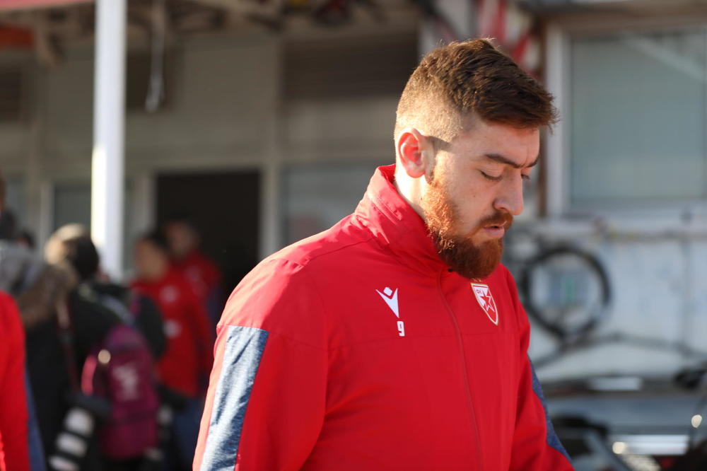 ZAŠTO PAVKOV NIJE BIO NA PROSLAVI TITULE? Ovo pitanje zanima sve navijače Zvezde!