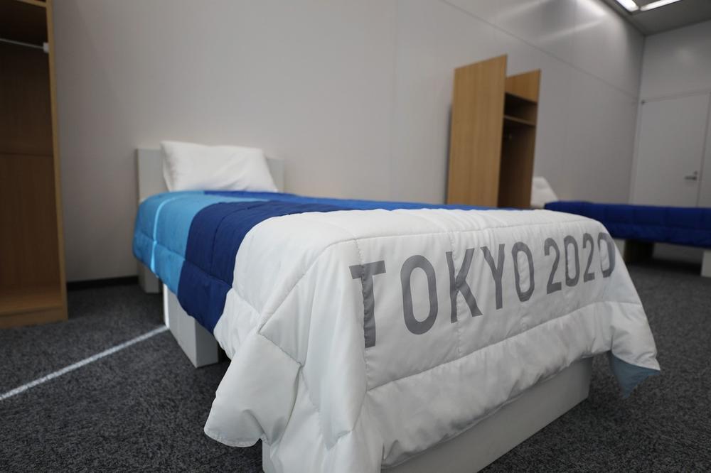 JAPANCI SU OTIŠLI KORAK DALJE: Organizator Olimpijskih igara zabranio grupni se*s u Tokiju!