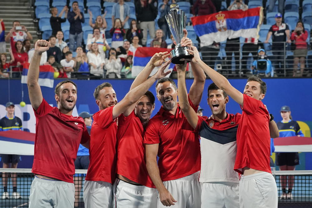 ESPRESO NA LICU MESTA: Ovako se raduju Nole i srpski asovi u Australiji!