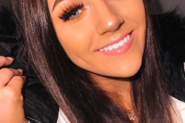 TINEJDŽERKA SE UBILA JER NIJE DOBIJALA DOVOLJNO LAJKOVA NA FEJSBUKU I INSTAGRAMU: Mislila je da nije dovoljno dobra