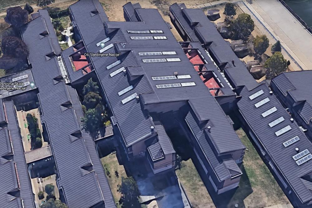 NEPOZNATI MUŠKARAC UPAO U OŠ I HTEO DA POVEDE UČENICE U MEK?! Drama na Ceraku! Roditelji u PANICI!