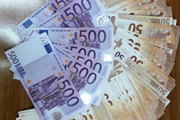 TURČINE, ŠTA TI JE TO U NOVČANIKU? Srpski carinici imali PUNE RUKE POSLA!