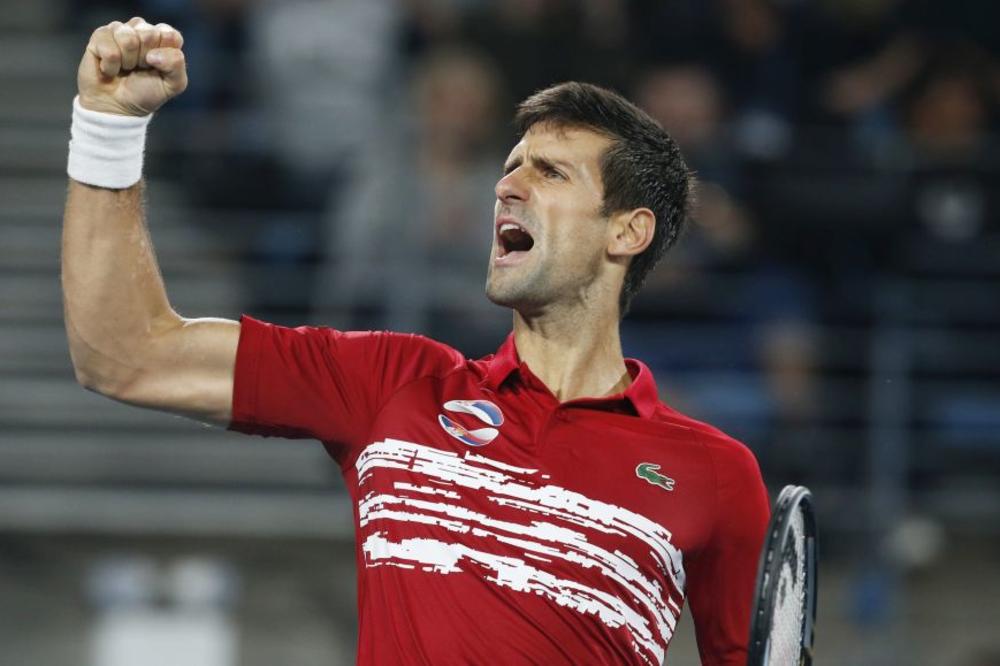ĐOKOVIĆ ODABRAO OPREMU ZA AUSTRALIJAN OPEN: Seći će protivnike kao svetlosni mač Luka Skajvokera!