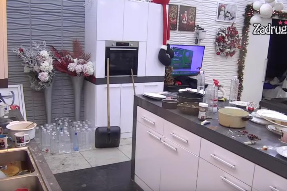 ESPRESO EKSKLUZIVNO SAZNAJE: Diskvalifikovanu zadrugarku policija STRPALA U ZATVOR, ROBIJAĆE u Požarevcu!