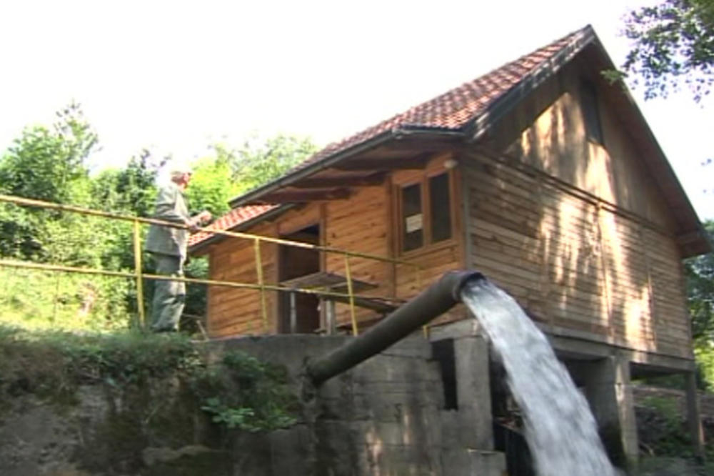 ZAŠTO SE SRBI I DALJE PLAŠE VODENICA: Ka njima se ne ide bez glogovog štapa i belog luka!