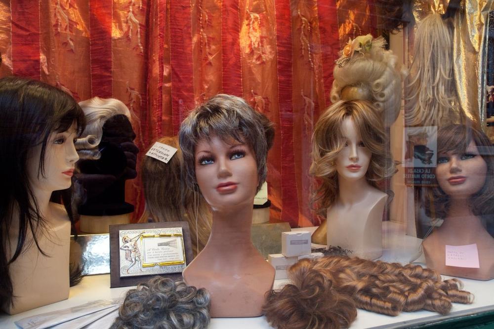 ZA JEDNU MUŠTERIJU MILAN RADI MESEC DANA PO 8 SATI, A OD TOGA NE MOŽE DA ŽIVI: U inostranstvu zagađuju kao BOGOVI