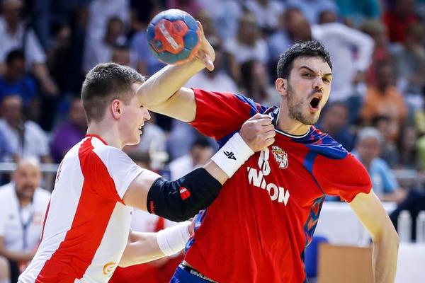 SELEKTOR VRATIO NENADIĆA U REPREZENTACIJU POSLE 2 GODINE, ALI GA NE VODI U FRANCUSKU: Stvorili smo hemiju u timu!