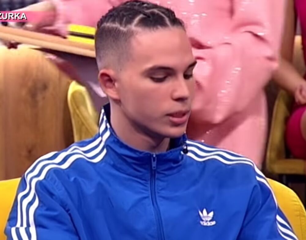 Mihajlo Veruović, Voyage