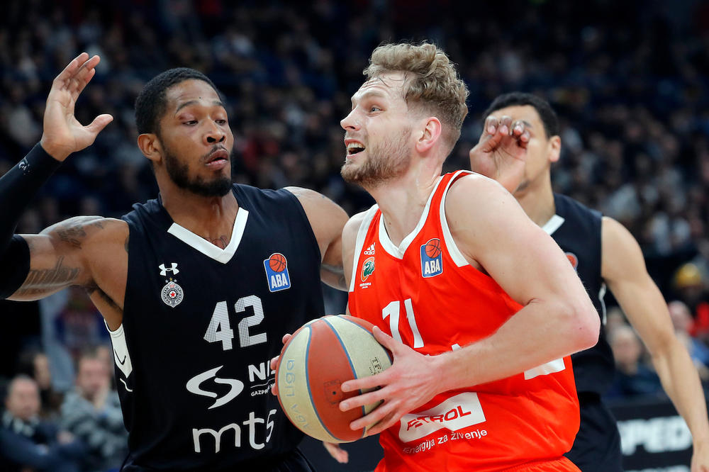 Jaka Blažič je na meti Virtusa