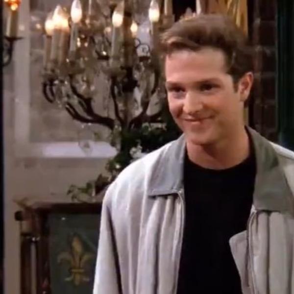 OBESIO SE GLUMAC IZ SERIJE PRIJATELJI! Šok i neverica u celom svetu!