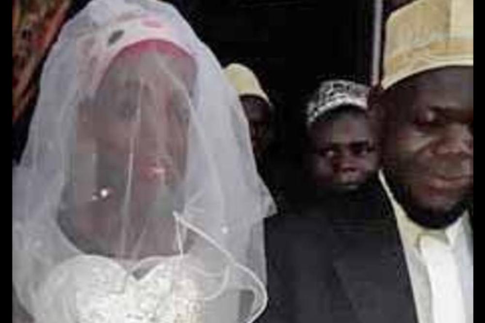 IMAM SE OŽENIO, PA OTKRIO DA JE NJEGOVA MLADA ZAPRAVO MUŠKARAC! Ovako je uhvaćen PREVARANT!