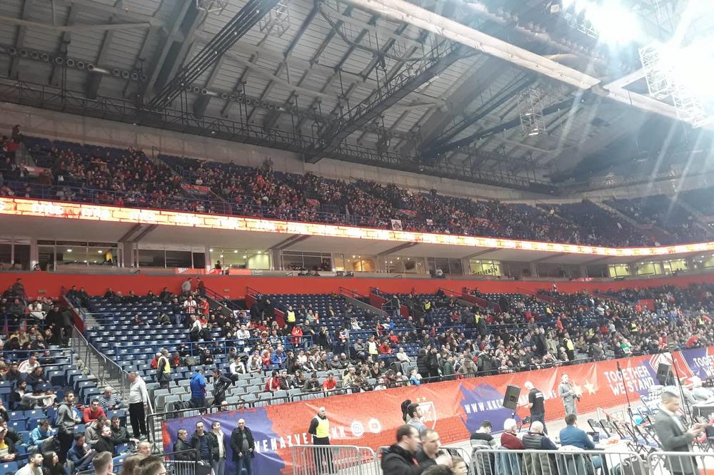 TRANSPARENT DELIJA DOMINIRA ARENOM: Posvećen je krizi u Crnoj Gori!