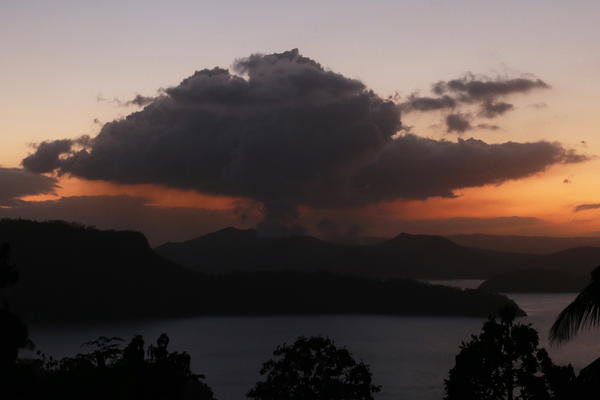 NAKON BUĐENJA VULKANA NA ZEMLJI SE POJAVILO NEŠTO STRAŠNO! Tek sledi NAJVEĆA ERUPCIJA (FOTO) (VIDEO)